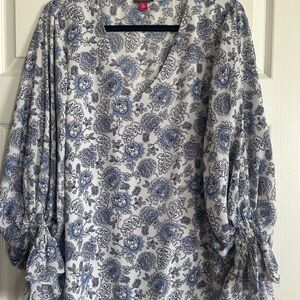 Vince Camuto Cream Tunic with Blue Floral Print